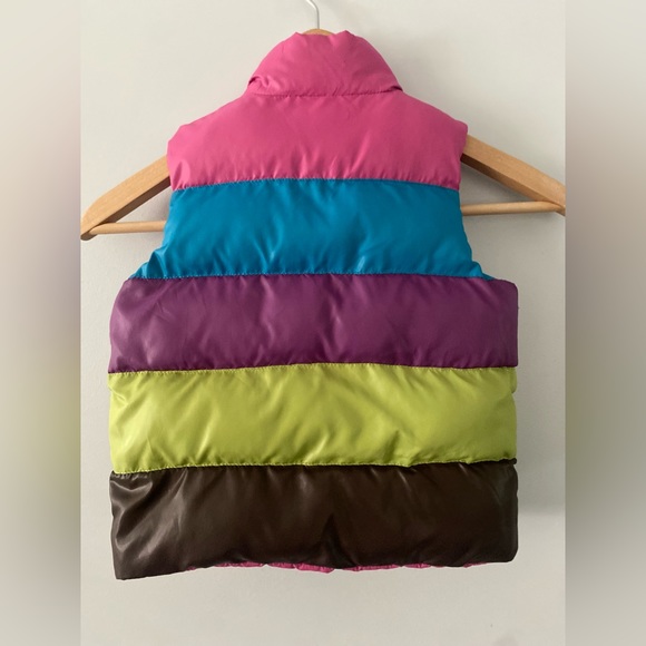 The Children’s Place Reversible Puffer Vest - Picture 3 of 4